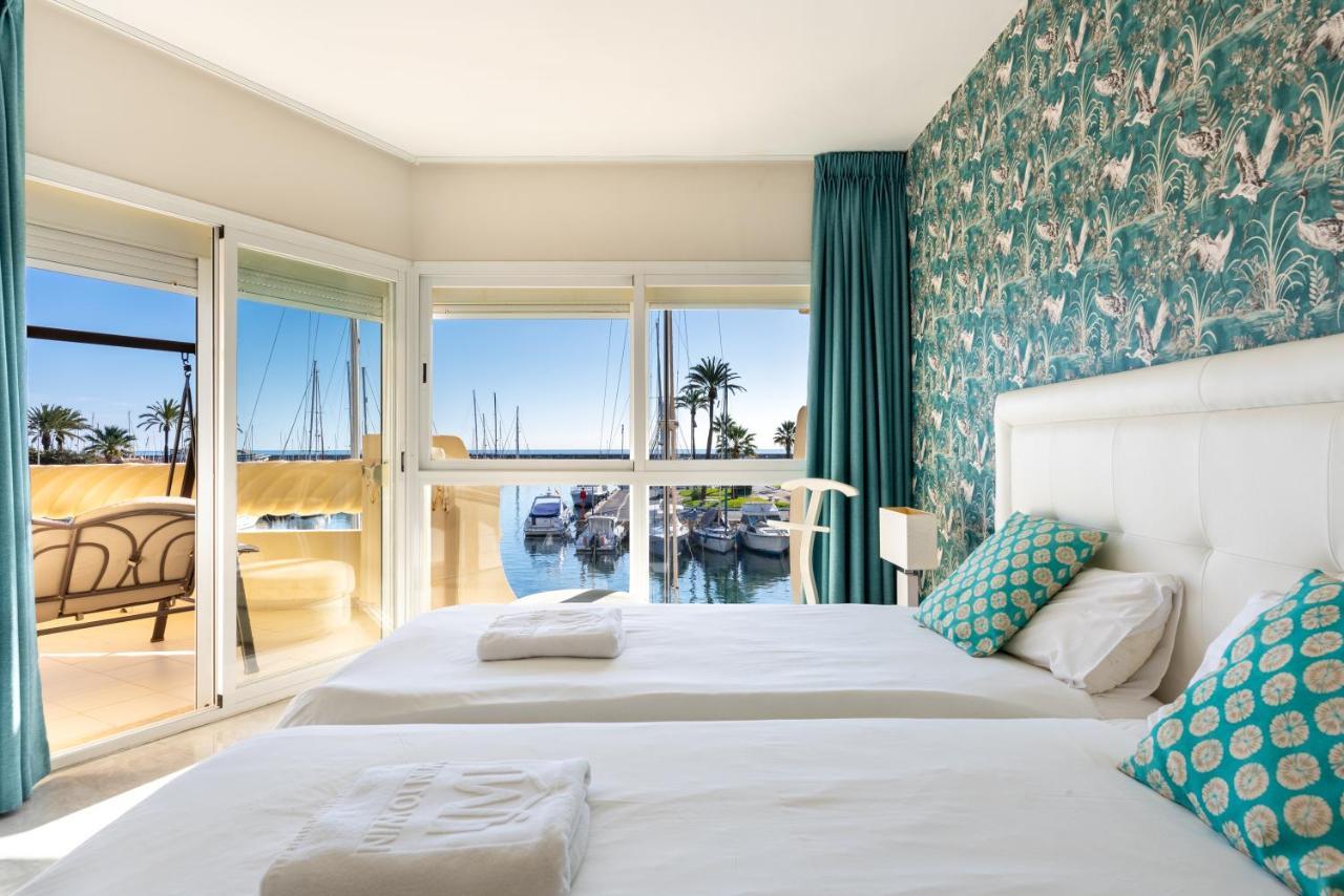 Wintowinrentals Luxury And Sea View Inside Puerto Marina Benalmadena Bagian luar foto