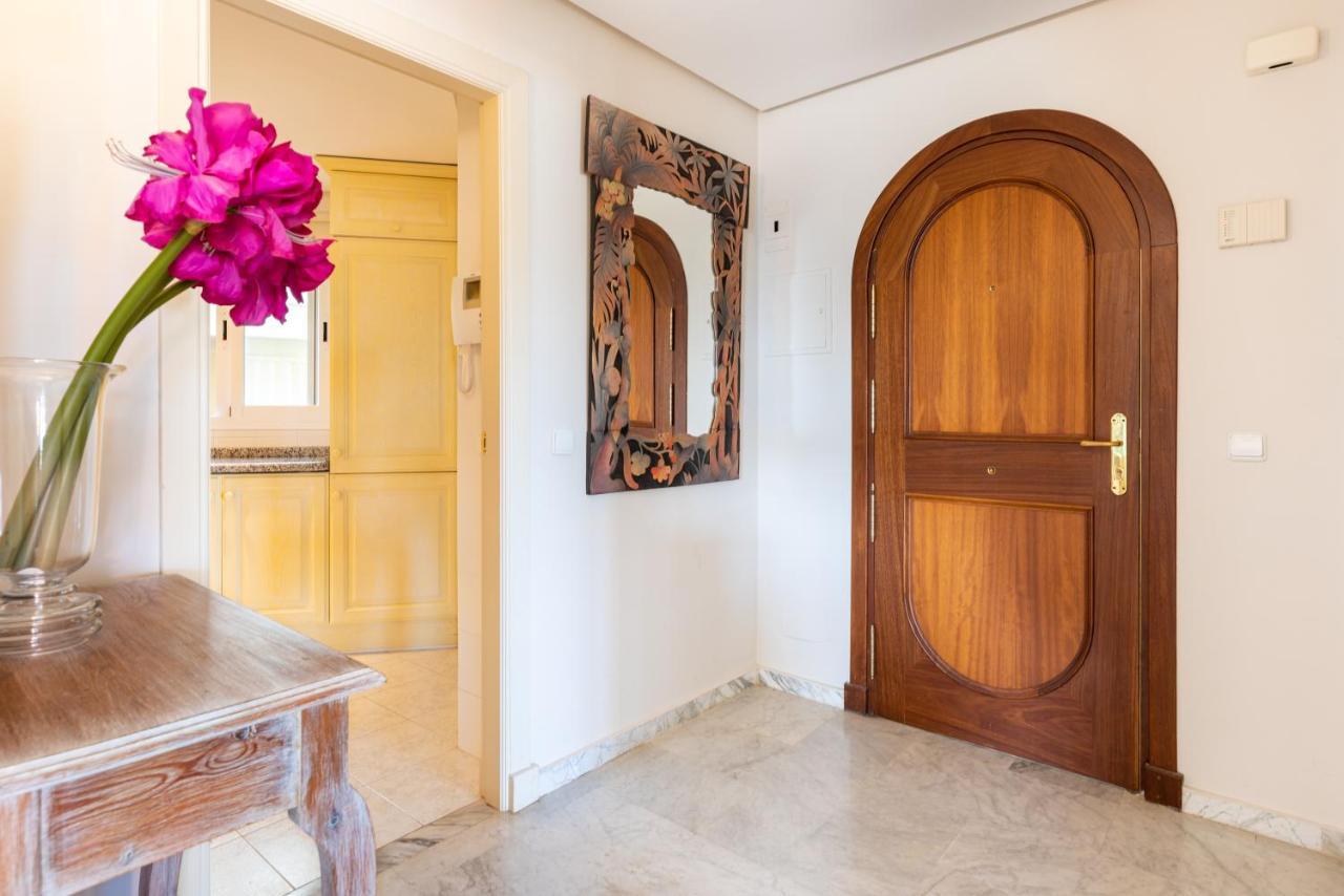 Wintowinrentals Luxury And Sea View Inside Puerto Marina Benalmadena Bagian luar foto