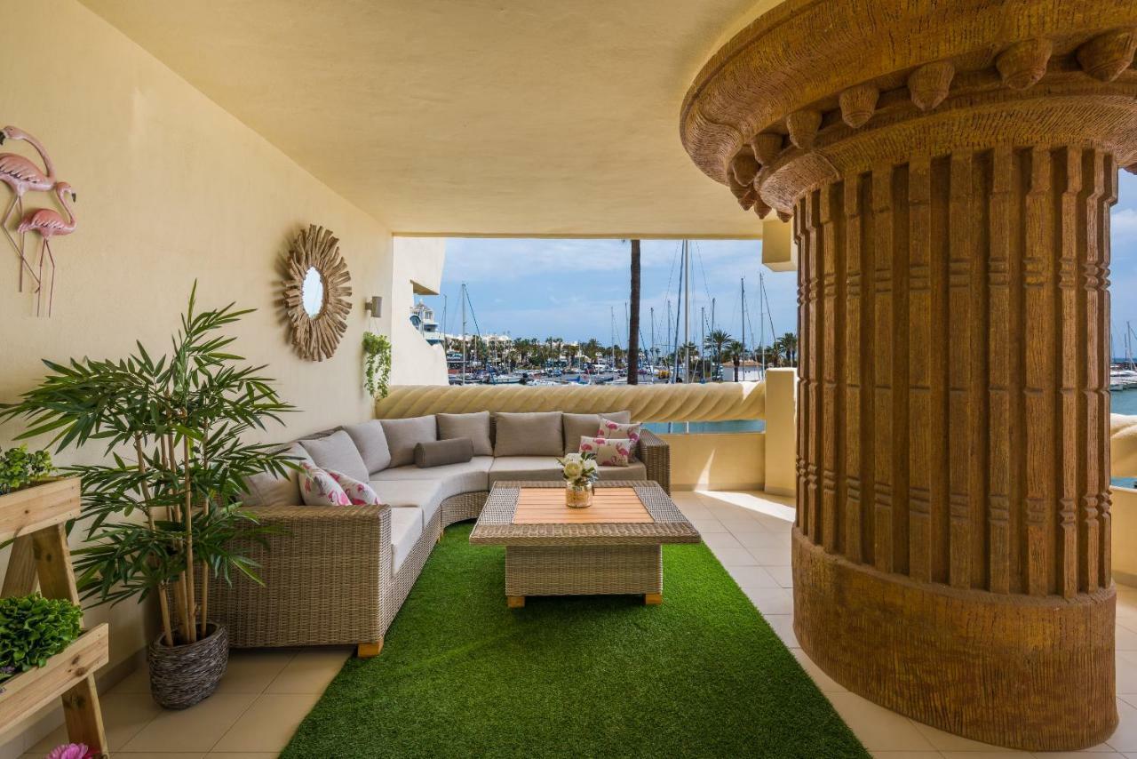 Wintowinrentals Luxury And Sea View Inside Puerto Marina Benalmadena Bagian luar foto