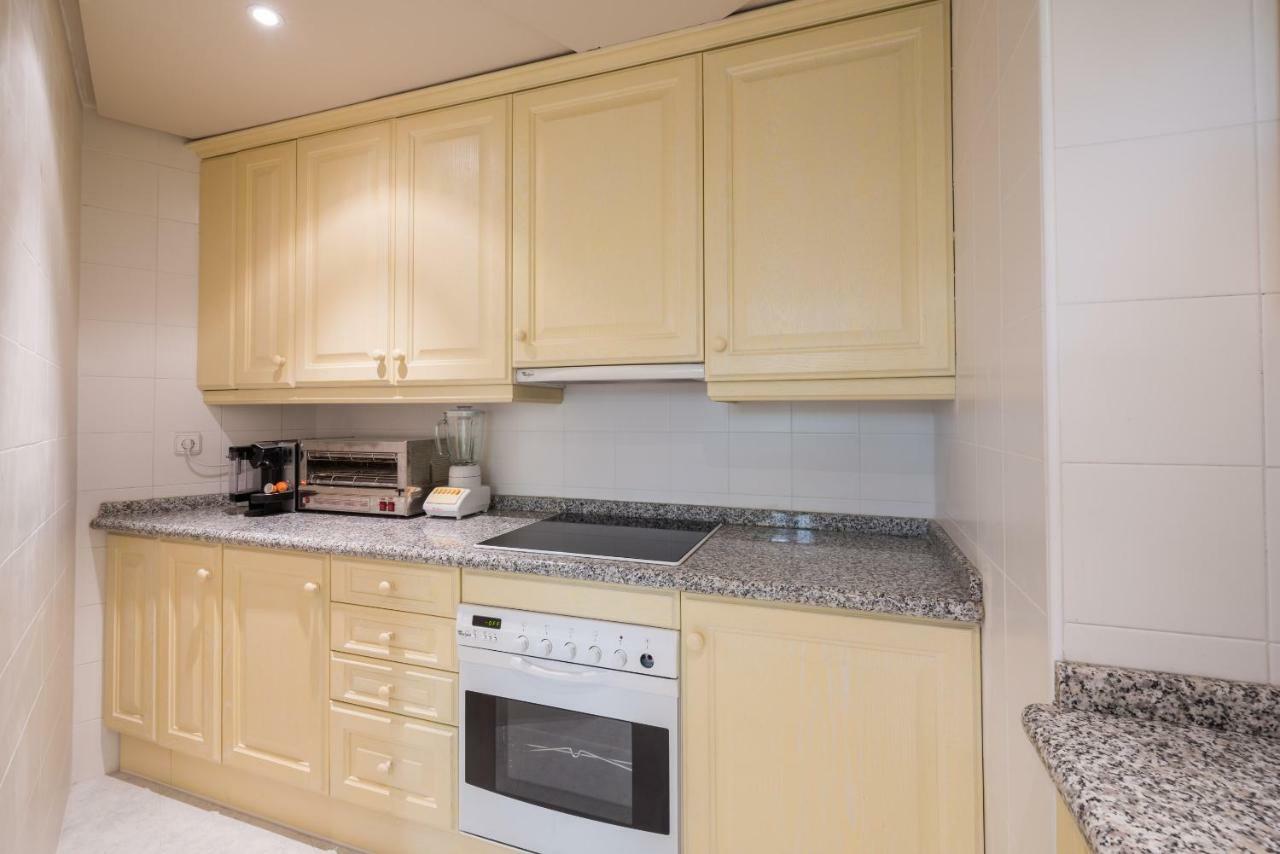 Wintowinrentals Luxury And Sea View Inside Puerto Marina Benalmadena Bagian luar foto
