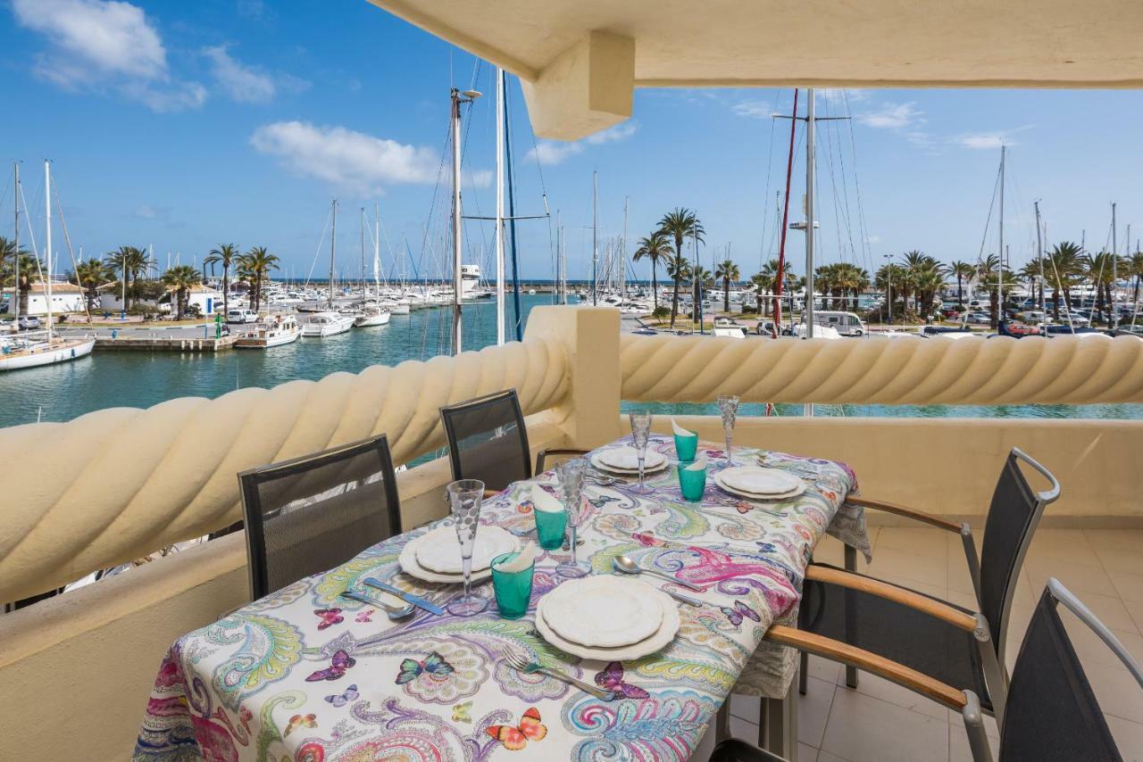 Wintowinrentals Luxury And Sea View Inside Puerto Marina Benalmadena Bagian luar foto